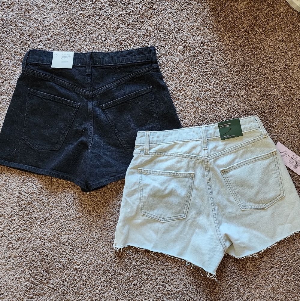 Universal Threads High Rise Denim Shorts Black and Light blue - Picture 2 of 5